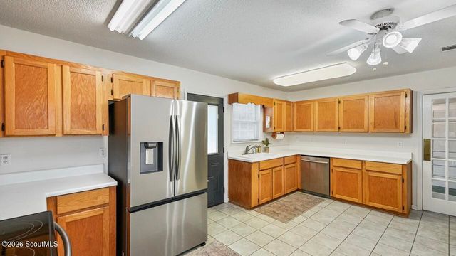 211 Jekyll Island Road, Jesup, GA 31545