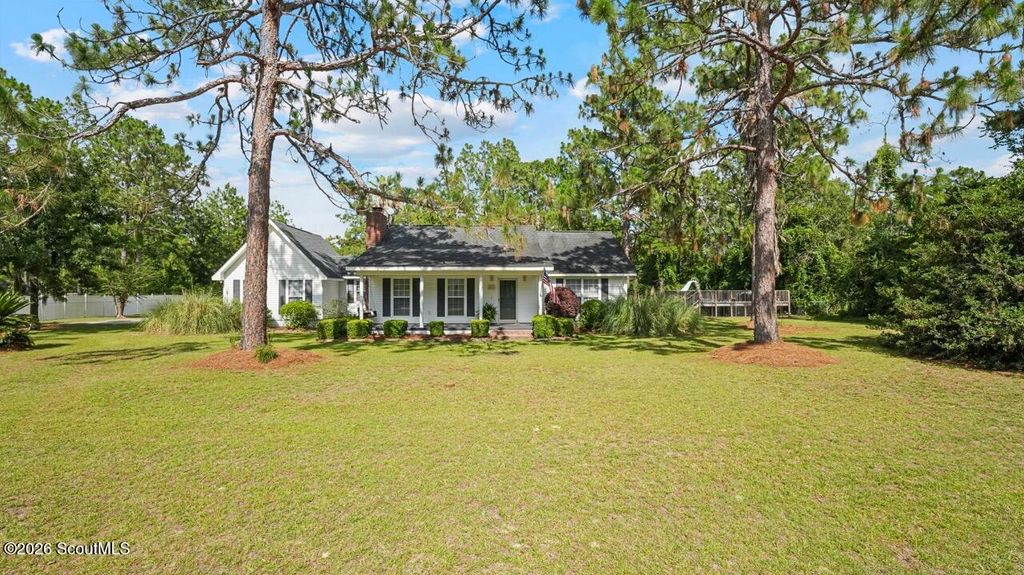 211 Jekyll Island Road, Jesup, GA 31545