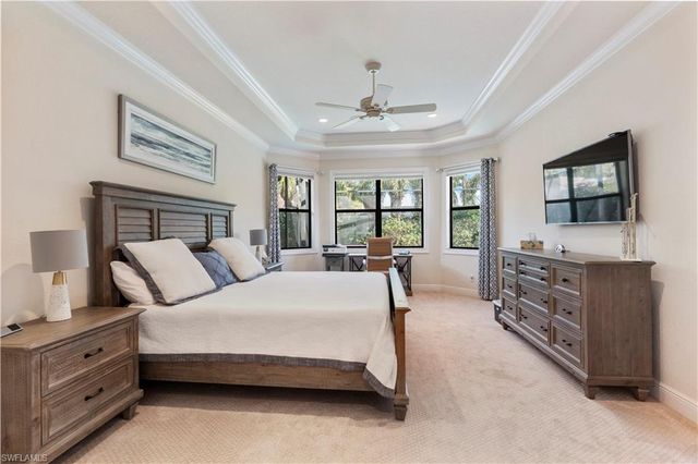 10102 Palazzo DR, Naples, FL 34119