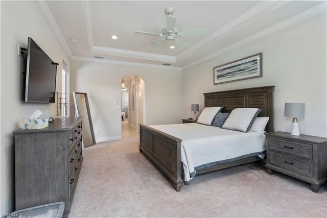 10102 Palazzo DR, Naples, FL 34119