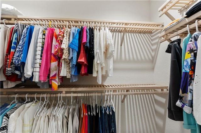 10102 Palazzo DR, Naples, FL 34119