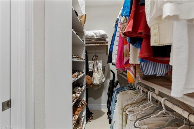 10102 Palazzo DR, Naples, FL 34119