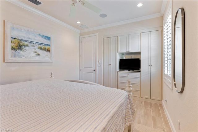 10102 Palazzo DR, Naples, FL 34119