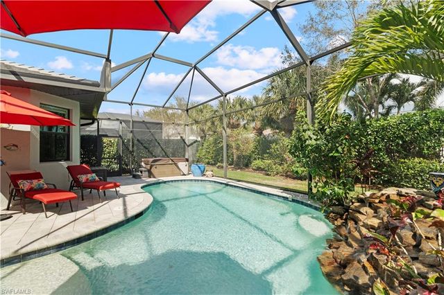 10102 Palazzo DR, Naples, FL 34119