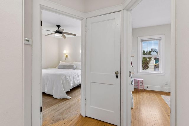 1048 Ottawa Avenue, West Saint Paul, MN 55118