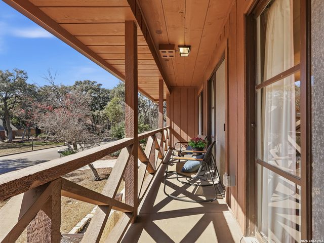 3727 Hundred Oaks, San Antonio, TX 78217