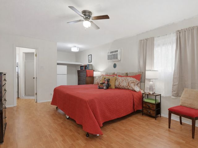 3727 Hundred Oaks, San Antonio, TX 78217