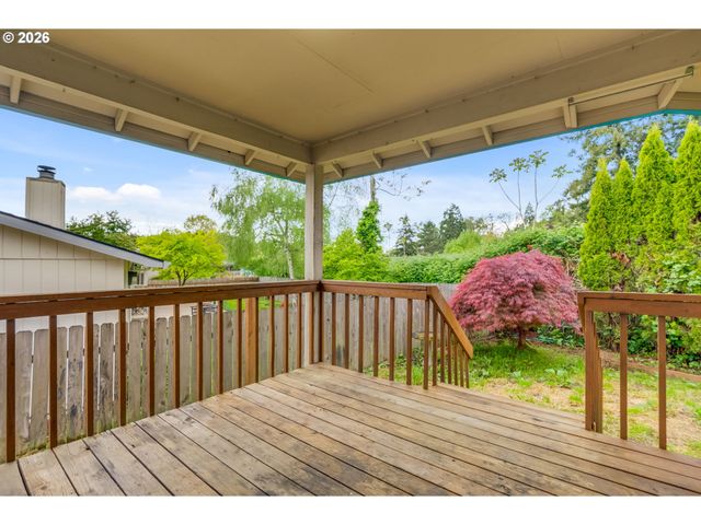 2899 Se RISLEY Ave, Milwaukie, OR 97267