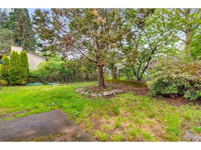 2899 Se RISLEY Ave, Milwaukie, OR 97267