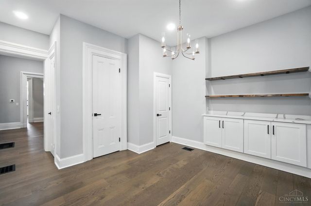 1026 Dayton Street, Cincinnati, OH 45214