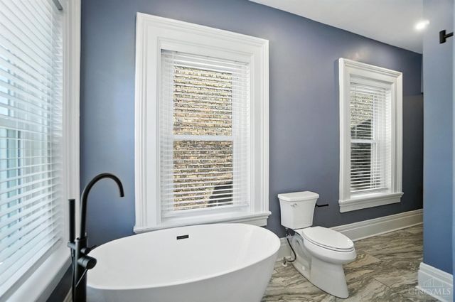 1026 Dayton Street, Cincinnati, OH 45214