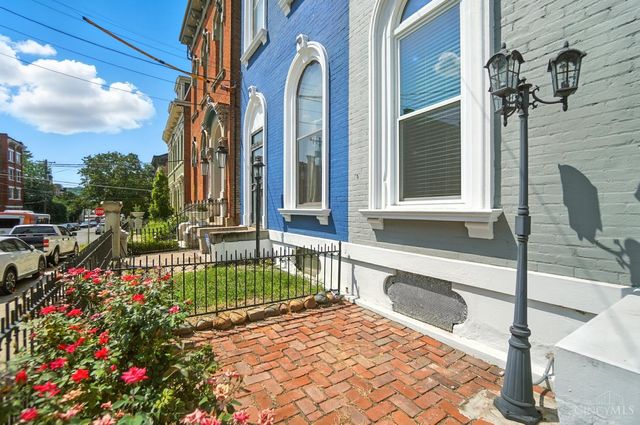 1026 Dayton Street, Cincinnati, OH 45214