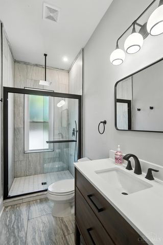 1026 Dayton Street, Cincinnati, OH 45214