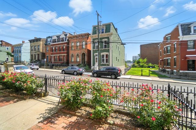 1026 Dayton Street, Cincinnati, OH 45214