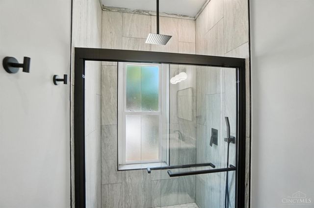 1026 Dayton Street, Cincinnati, OH 45214