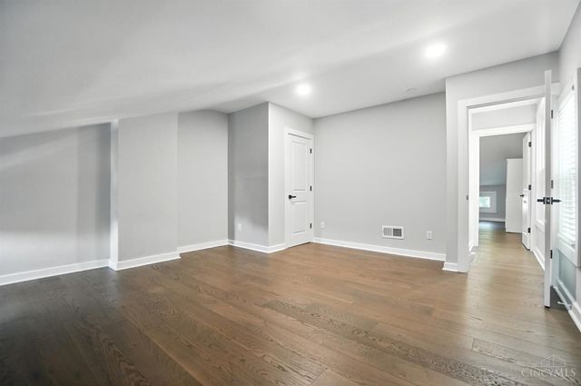 1026 Dayton Street, Cincinnati, OH 45214