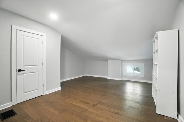 1026 Dayton Street, Cincinnati, OH 45214