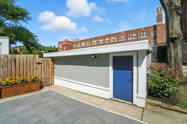 1026 Dayton Street, Cincinnati, OH 45214