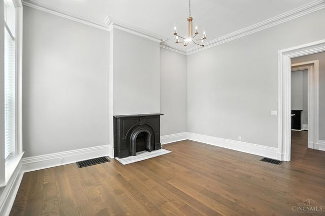 1026 Dayton Street, Cincinnati, OH 45214