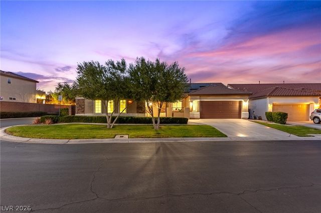 10100 Clifton Forge Avenue, Las Vegas, NV 89148