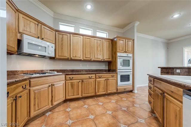 10100 Clifton Forge Avenue, Las Vegas, NV 89148