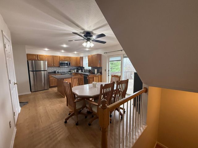 1504 FURLONG DR, Columbia, MO 65202