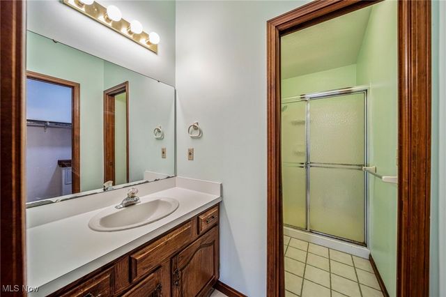 10131 Weathersfield Drive, Concord, OH 44060