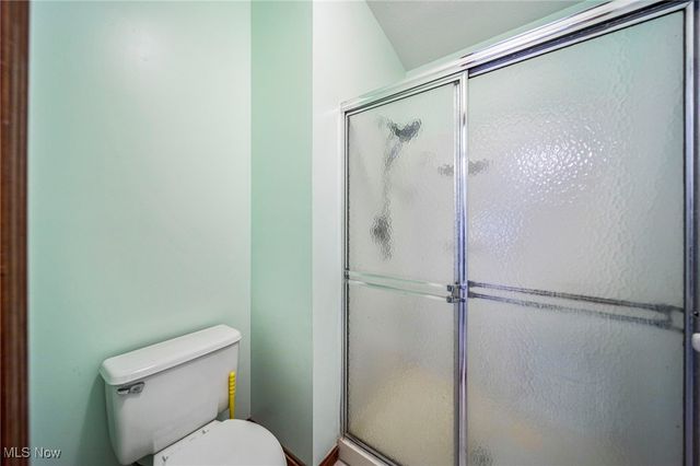 10131 Weathersfield Drive, Concord, OH 44060