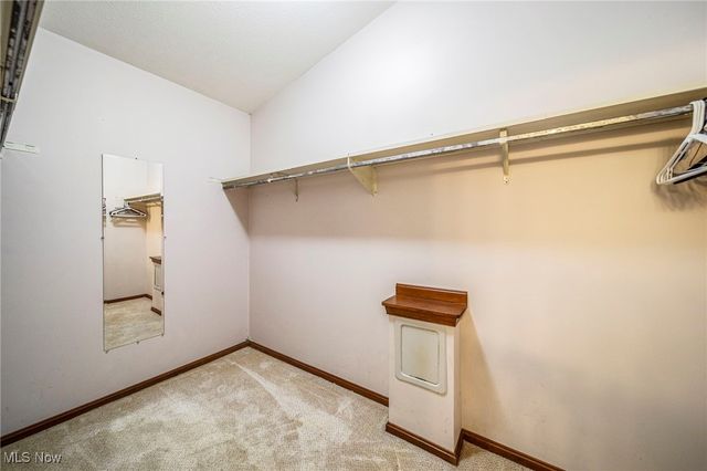 10131 Weathersfield Drive, Concord, OH 44060