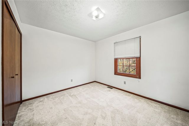 10131 Weathersfield Drive, Concord, OH 44060