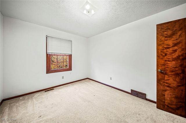 10131 Weathersfield Drive, Concord, OH 44060