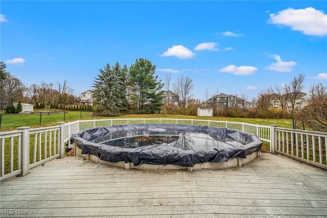 10131 Weathersfield Drive, Concord, OH 44060