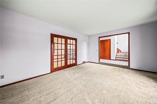 10131 Weathersfield Drive, Concord, OH 44060