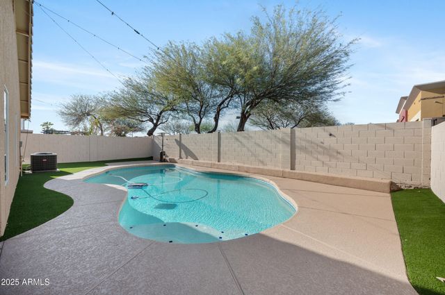 132 W JASPER Drive, Gilbert, AZ 85233