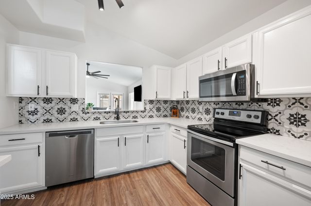 132 W JASPER Drive, Gilbert, AZ 85233