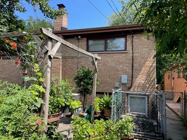 9218 Lavergne Avenue, Skokie, IL 60077