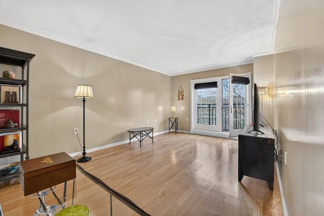 300 Allston St 302, Boston, MA 02135