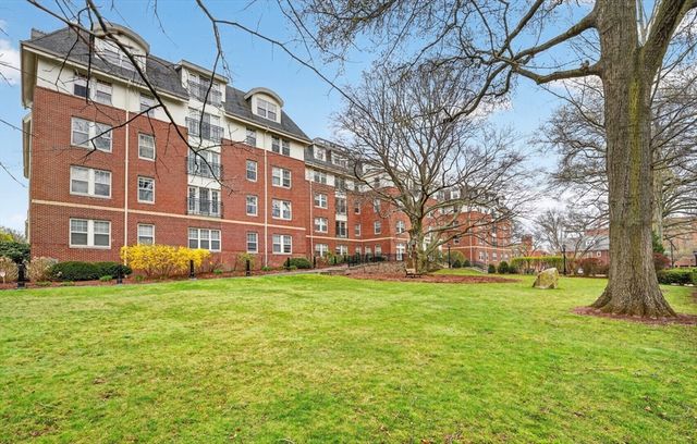 300 Allston St 302, Boston, MA 02135