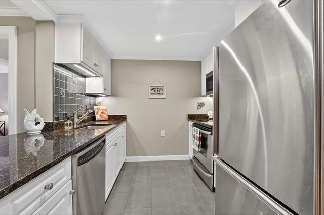 300 Allston St 302, Boston, MA 02135