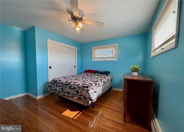 106 N 12TH ST, Lehighton, PA 18235