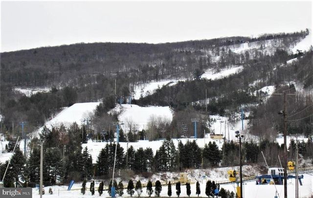 106 N 12TH ST, Lehighton, PA 18235