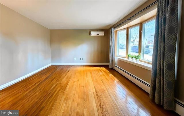 106 N 12TH ST, Lehighton, PA 18235