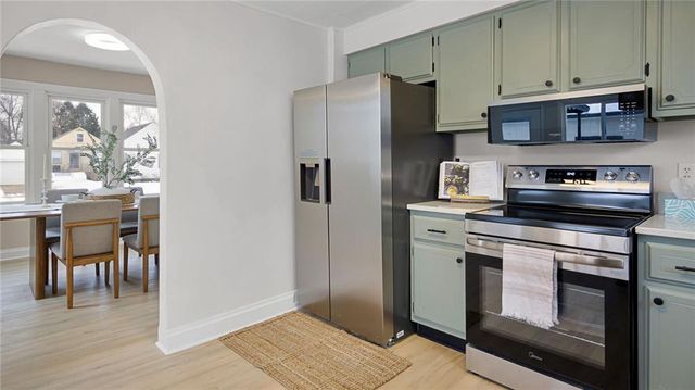 1505 Sherwin Avenue, Eau Claire, WI 54701