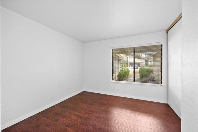 1753 Park Place Dr, Carmichael, CA 95608