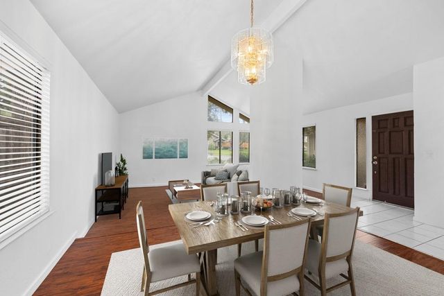 1753 Park Place Dr, Carmichael, CA 95608