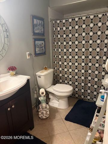2901 Lighthouse Lane 2901, Parlin, NJ 08859