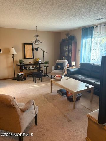 2901 Lighthouse Lane 2901, Parlin, NJ 08859