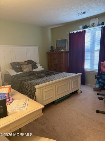2901 Lighthouse Lane 2901, Parlin, NJ 08859