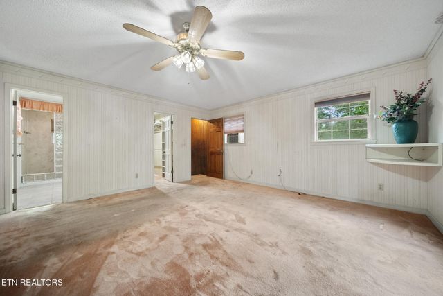 413 Hickory Tree Hollow Rd, Sevierville, TN 37876