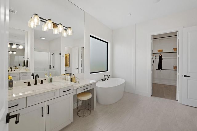 5057 Wildtree Creek South, Magnolia, TX 77316